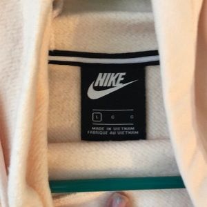 Nike cropped hoodie NWOT